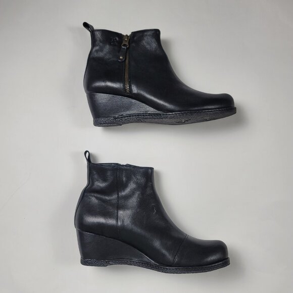 Lola Miller Black Leather Wedged Ankle Boots Zip Womens 7.5 - Picture 6 of 10